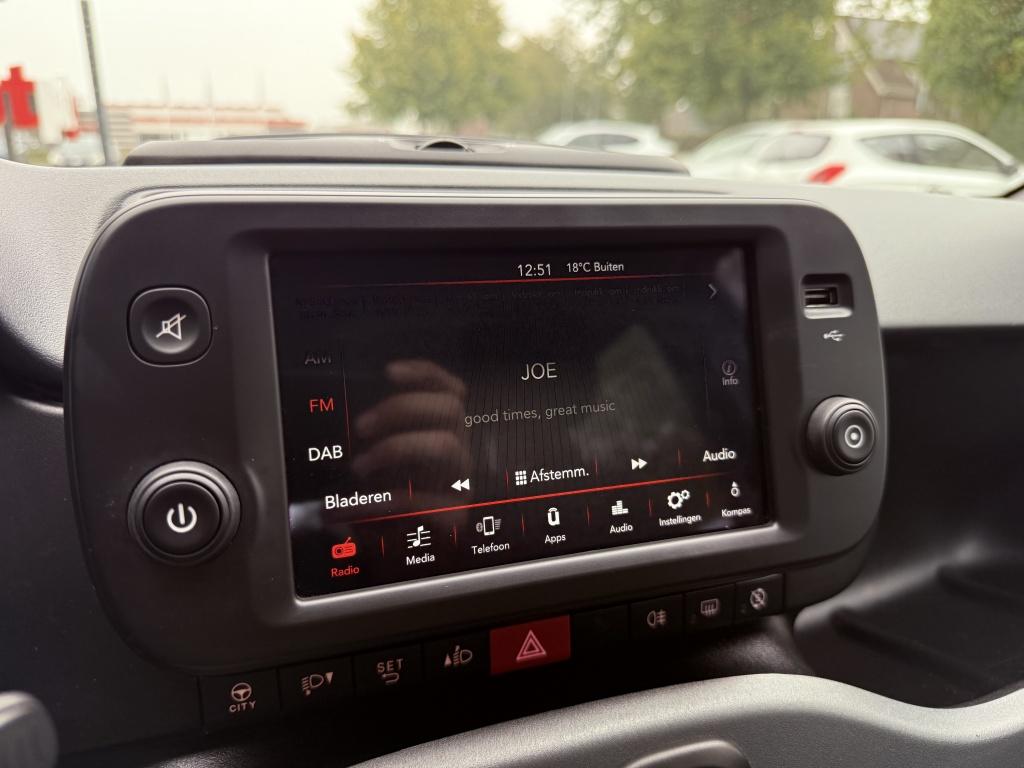 Fiat Panda 1.0 hybrid city life - carplay - android auto -