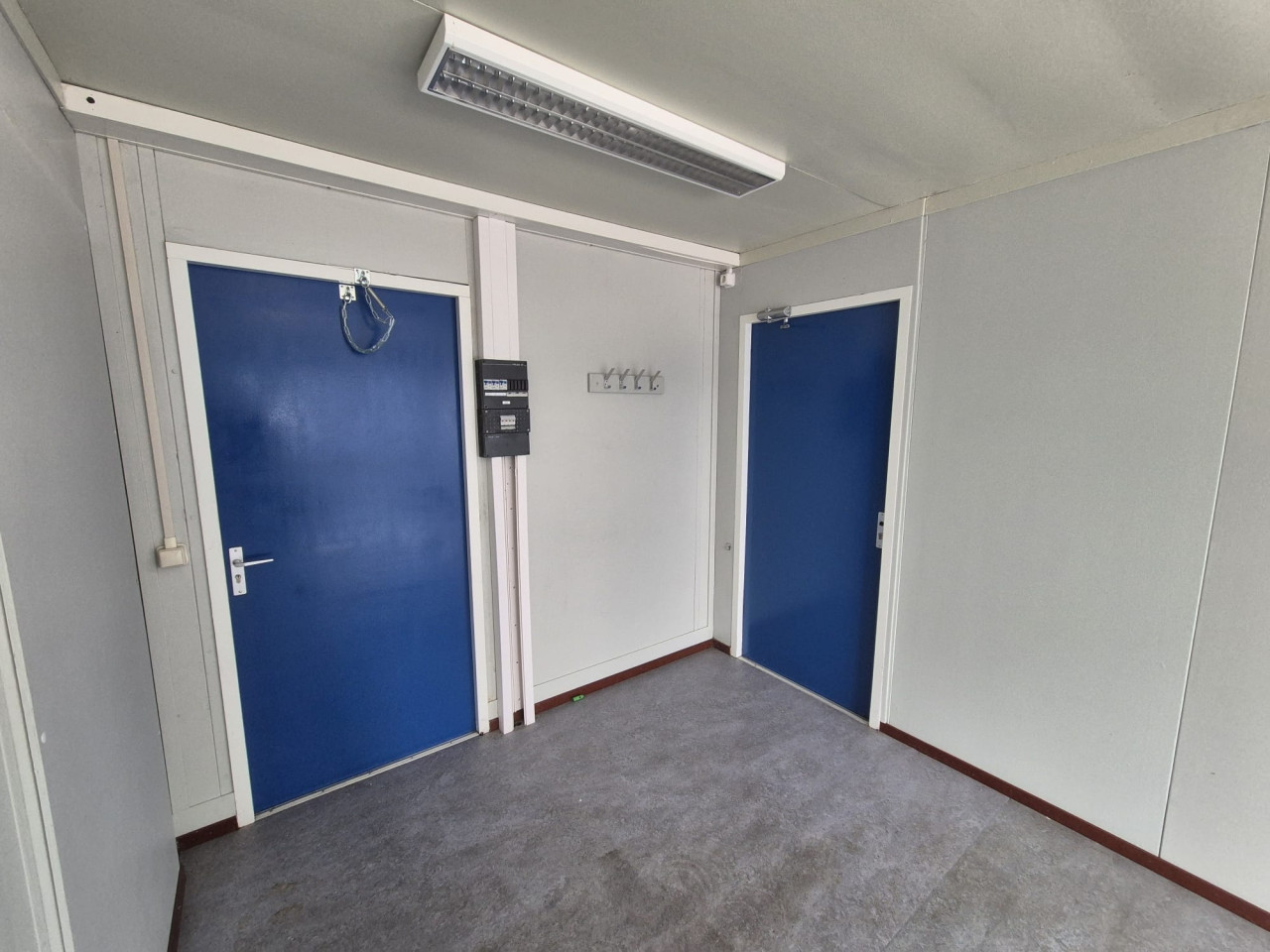 6x3m kantoorunit / woonunit / schaftkeet / bouwkeet