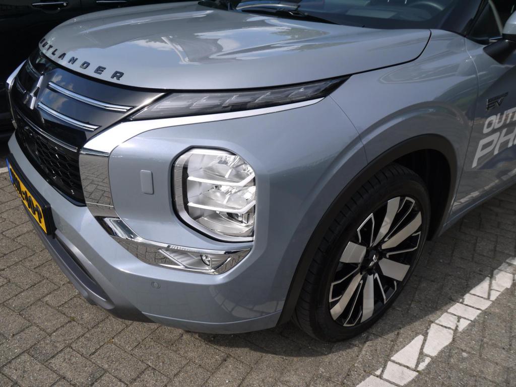 Mitsubishi Outlander 2.4 phev instyle+