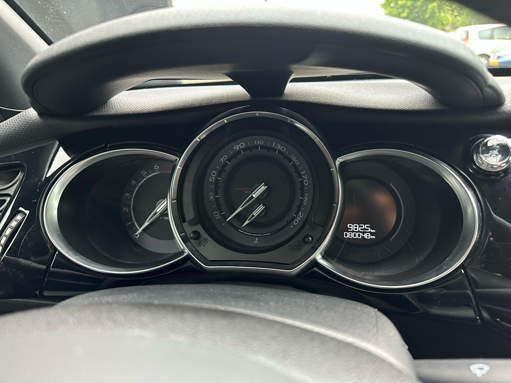 Citroen DS3 1.2 so chic // dealeronderhouden // 80.000km! //
