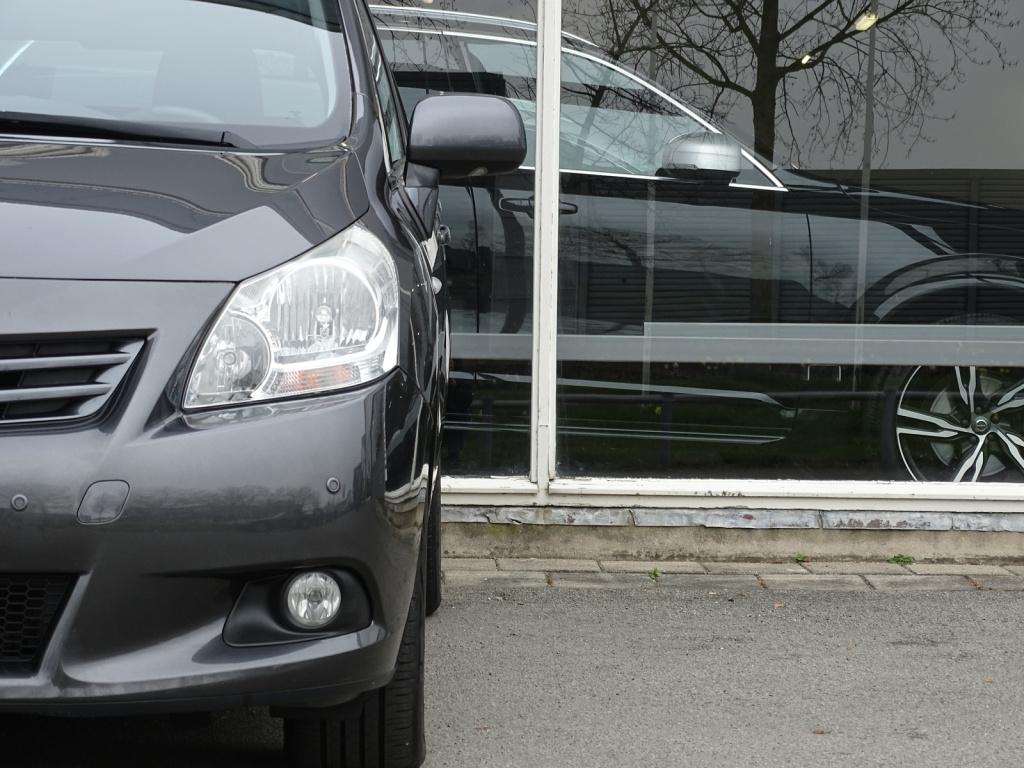 Toyota Corolla Verso 1.8 vvt-i business 7p. | 7-persoons | navi | pdc | tre