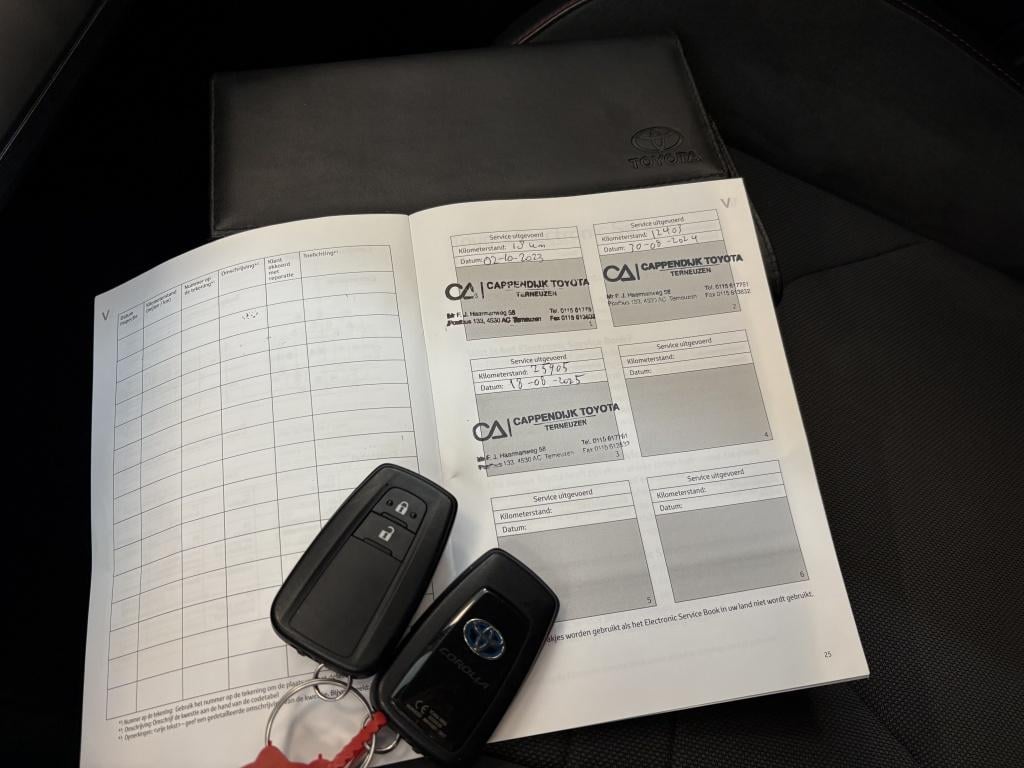 Toyota Corolla 1.8 hybrid executive