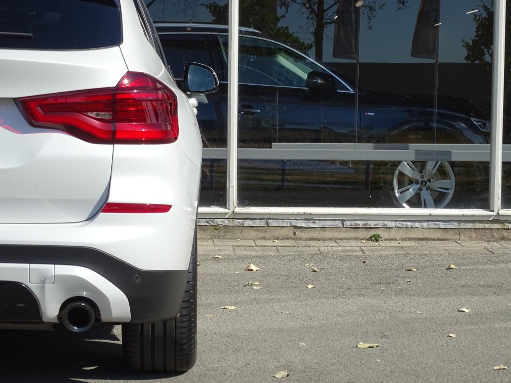 BMW X3 xdrive30e high executive