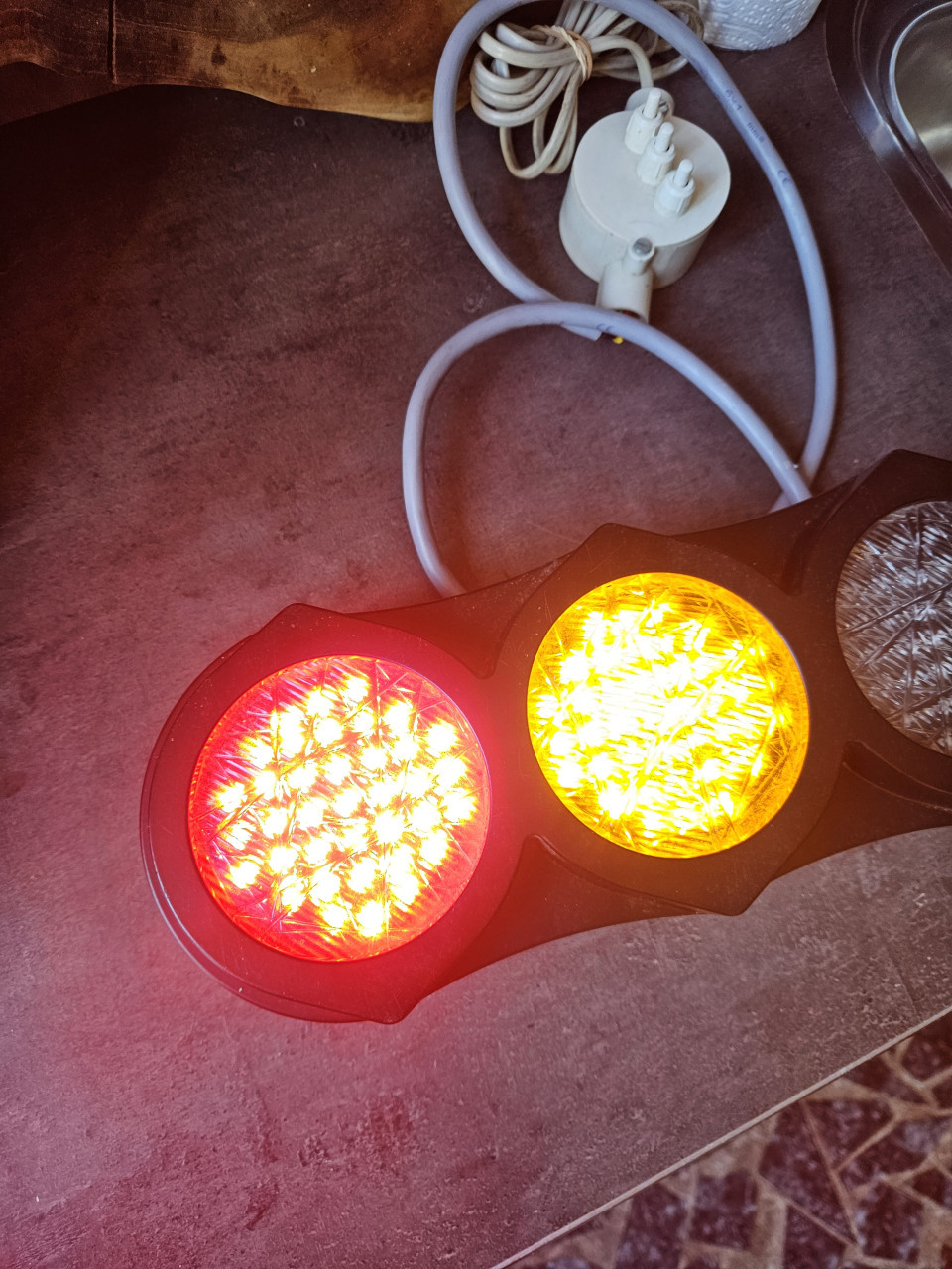 Werkende vialis secundaire lantaarn 3 lichter met schakelaar....