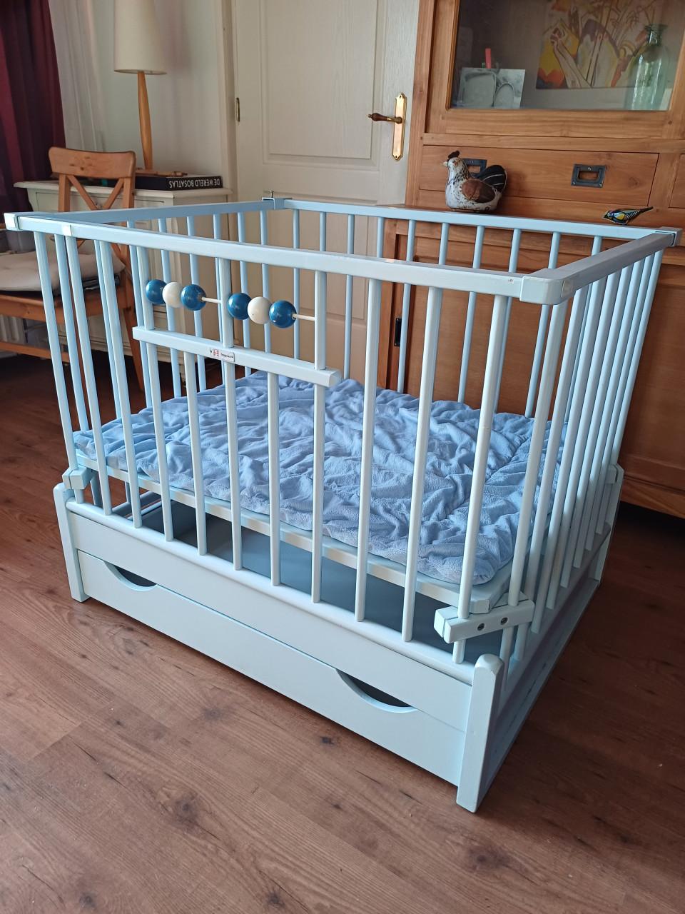 Kinderbox met opberglade