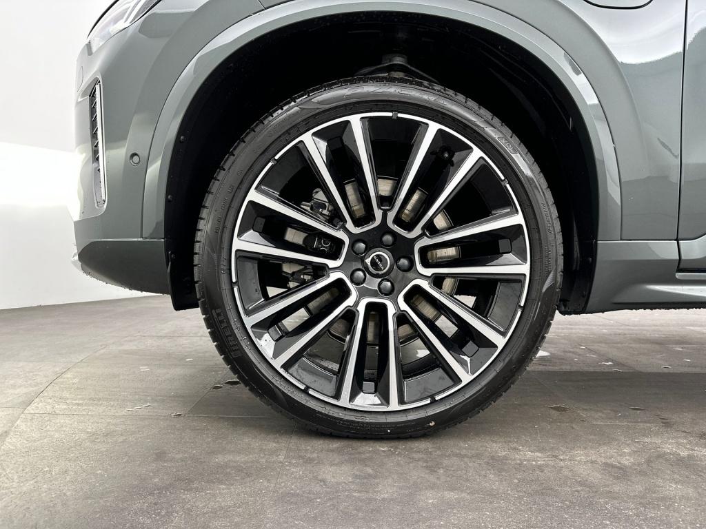 Volvo XC90 ultra bright recharge plug-in hybrid awd