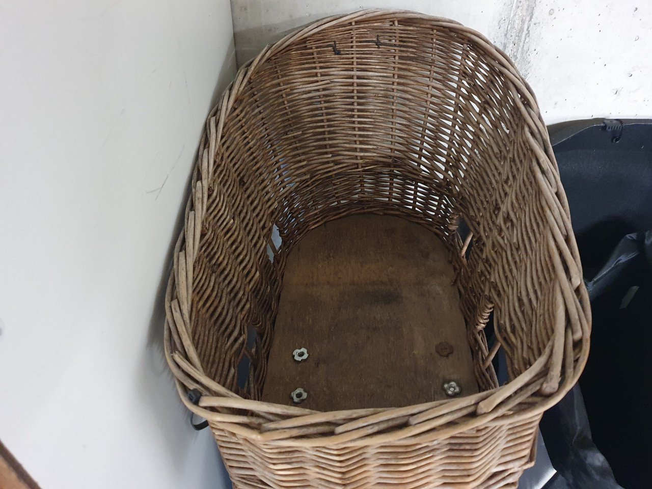 Te koop fietsmand