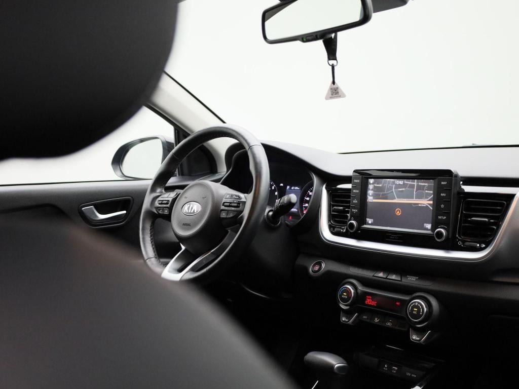 Kia Stonic 1.0 t-gdi executiveline | automaat | camera | parkeer sensoren |