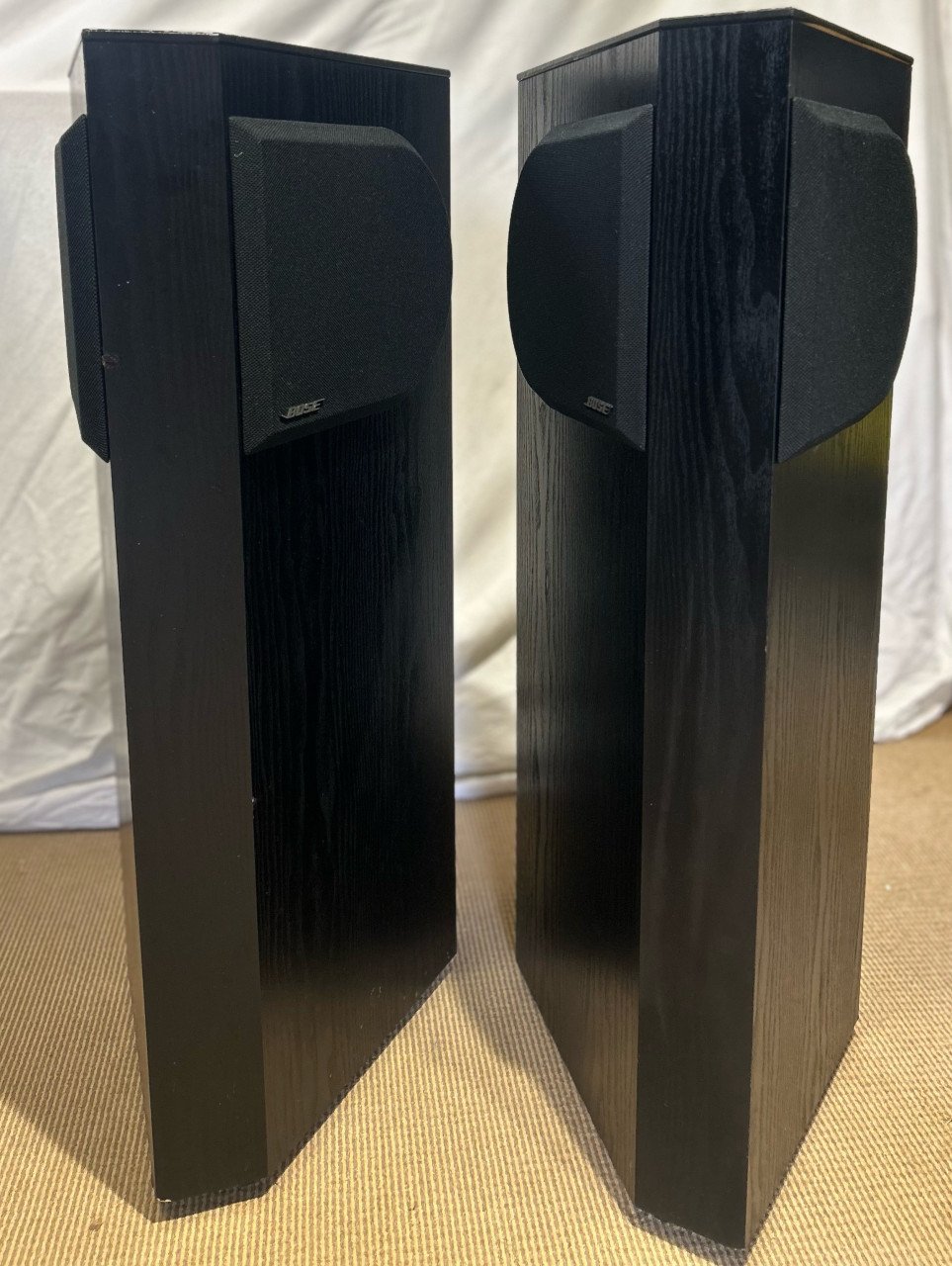 Bose 401® Direct/Reflecting Speakers