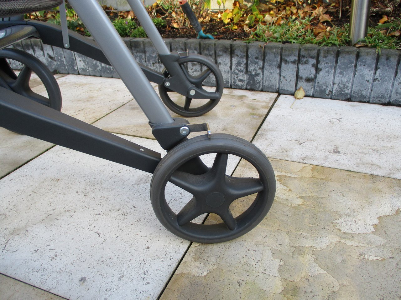 Zgan Active Access opvouwbare lichtgewicht rollator van de ANWB