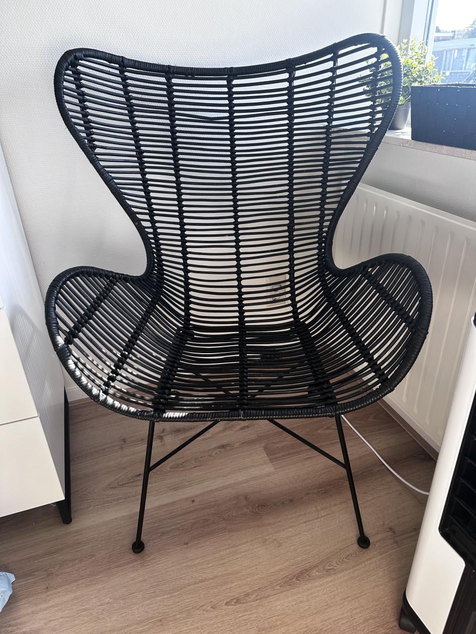 Zwarte rotan vlinderstoel