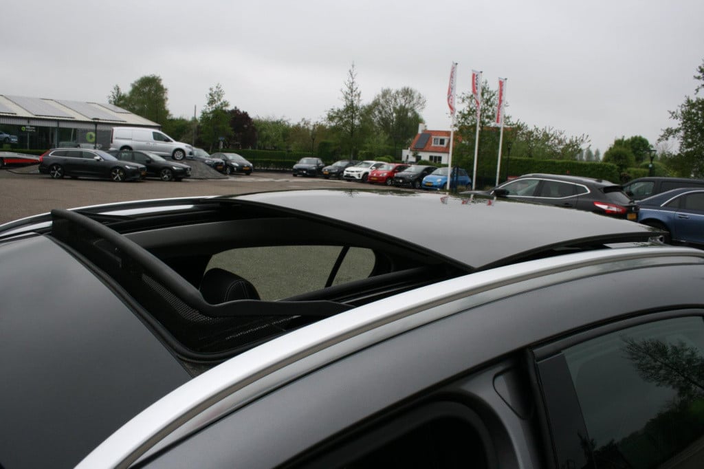 Mercedes-Benz Gla-klasse 200 ambition
