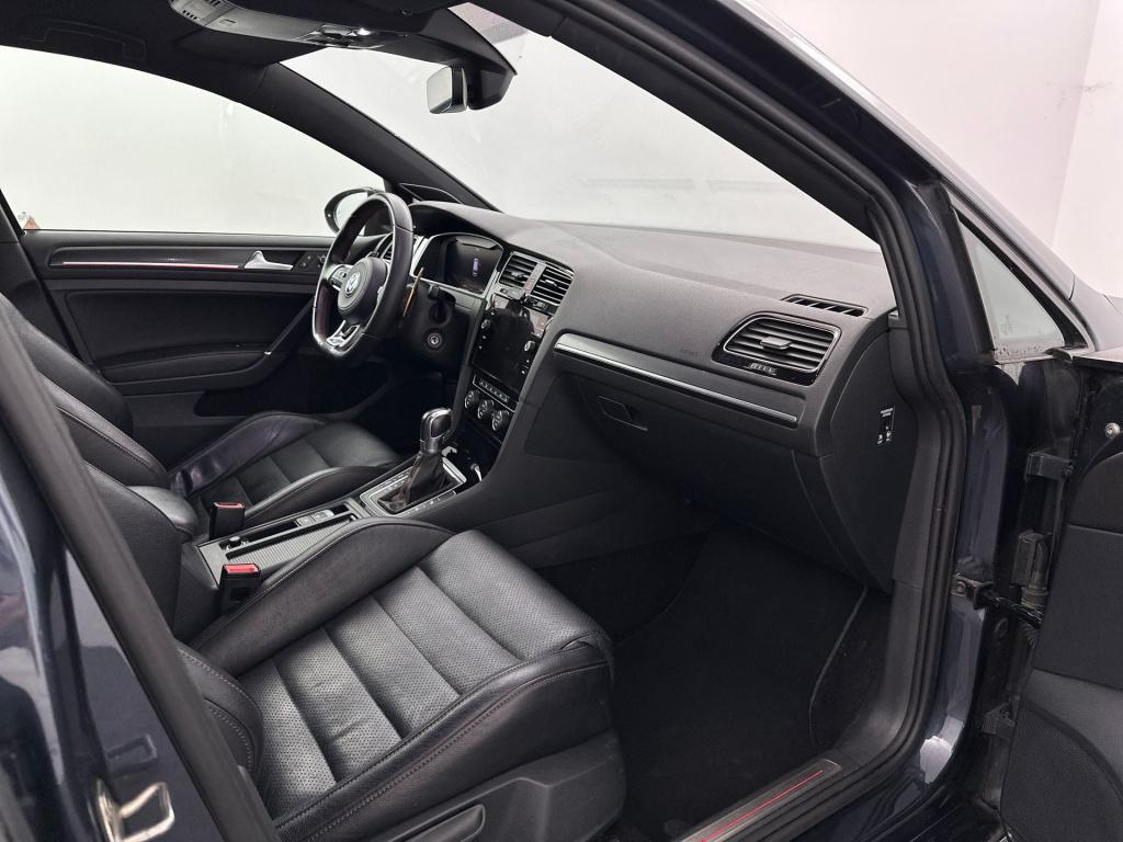 Volkswagen Golf 2.0 tsi gti performance