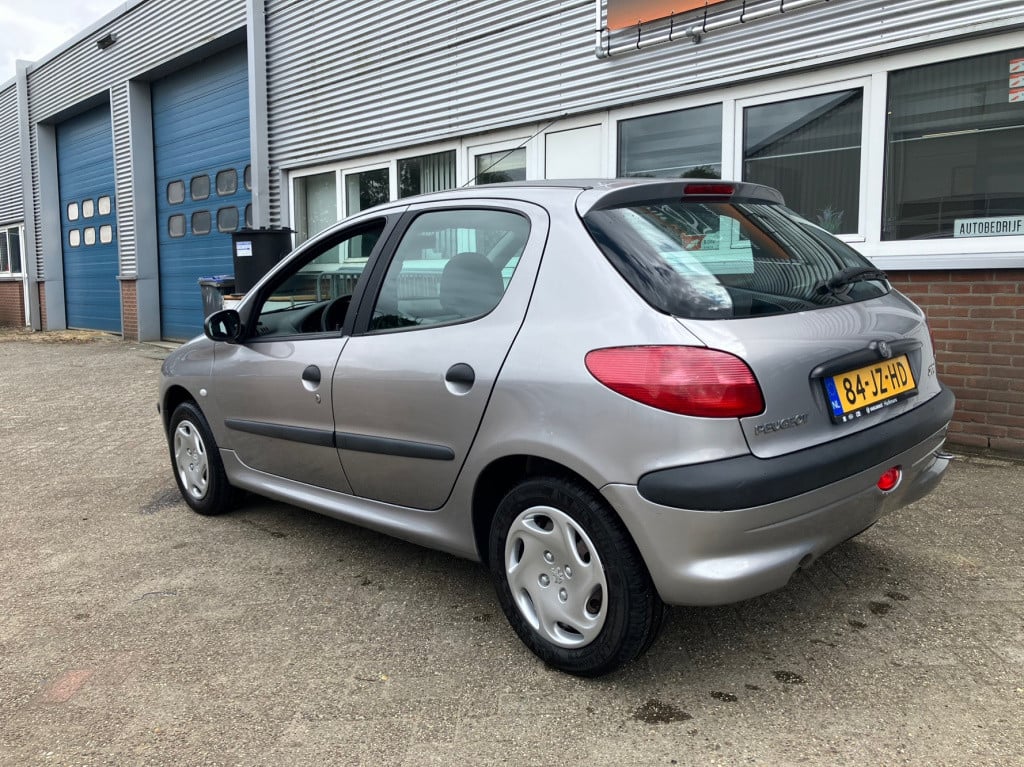 Peugeot 206 1.4 xr