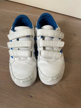 Gymschoenen Adidas mt. 34