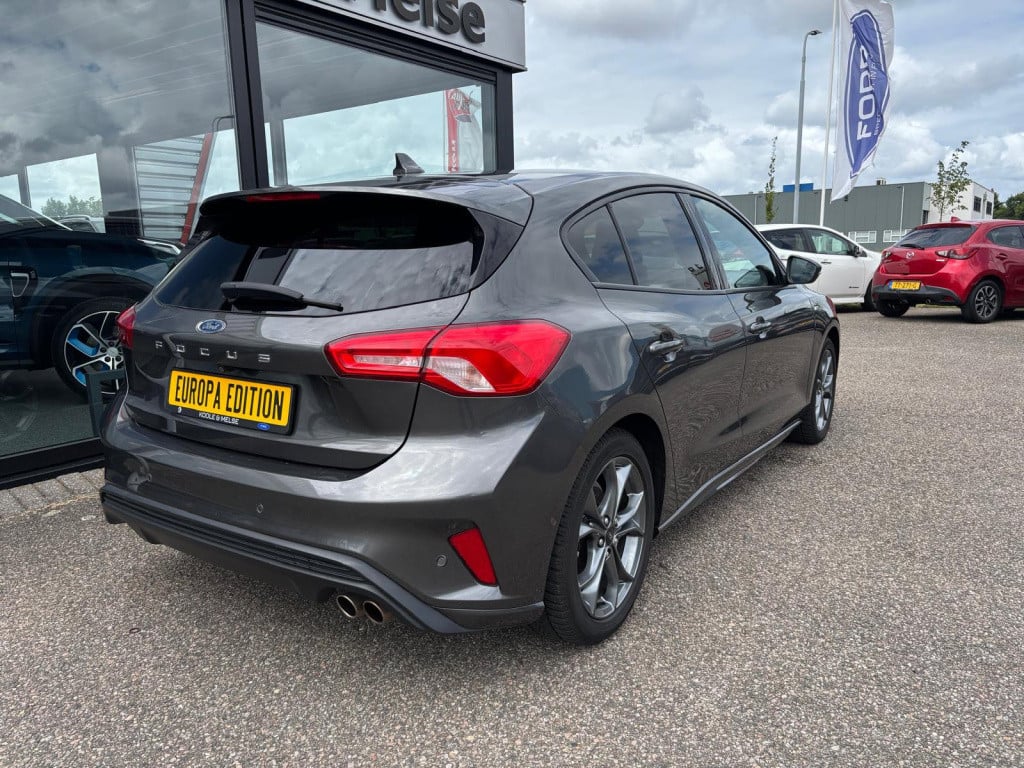 Ford Focus 1.0 ecoboost 125pk 5-deurs st line
