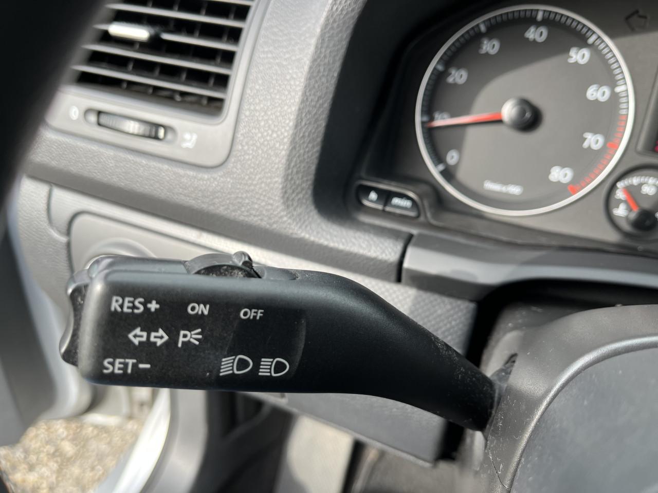 Volkswagen Golf 1.6 FSI trendline