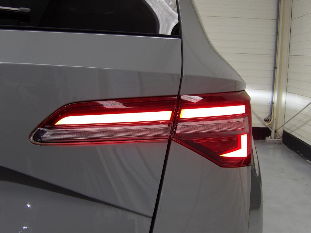 Skoda Karoq 1.5 tsi act greentech 150pk dsg-7 sportline business