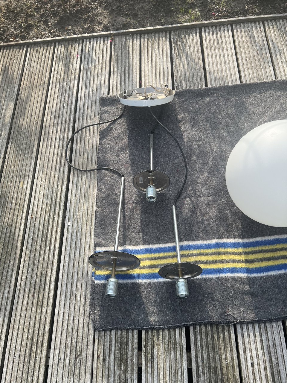 Vintage hanglamp Peill en Putzler (3 bollen/ 1 basis)