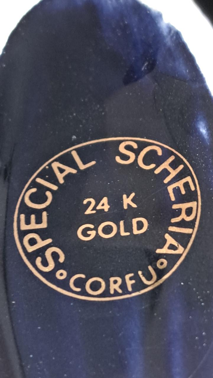 Mooie zwarte decoratieve vazen, asbak, e.d. art chokin, 24K goud