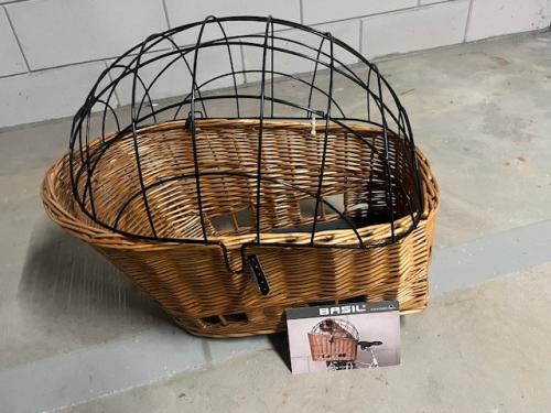 Hondenmand Basil maat 45