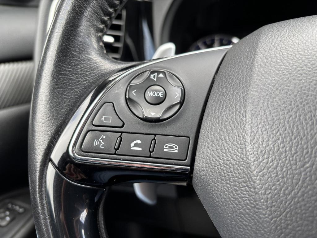 Mitsubishi Outlander 2.0 connect pro