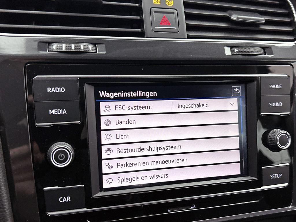 Volkswagen Golf variant 1.0 tsi trendline | parkeer sensoren | cruise contr