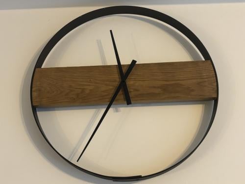 Industriële/landelijke klok Woodsense