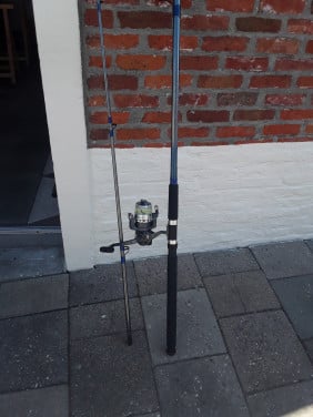 Te koop een mooie hengel plus molen