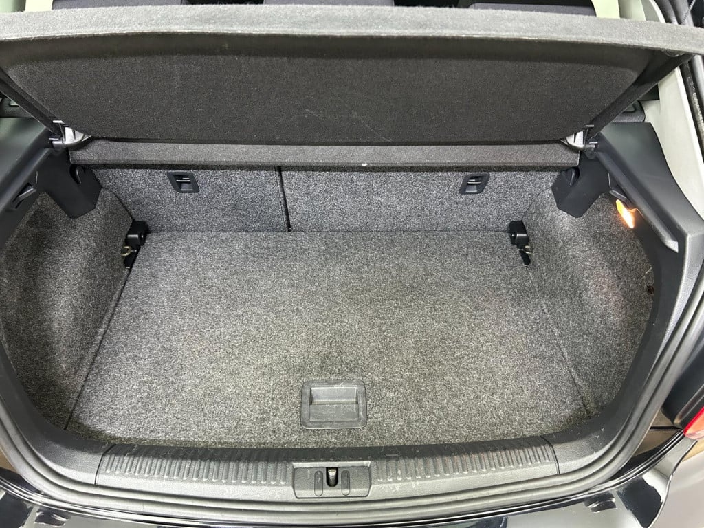 Volkswagen Polo occasion 1.2 tsi highline | zwart | tweedehands volkswagen 