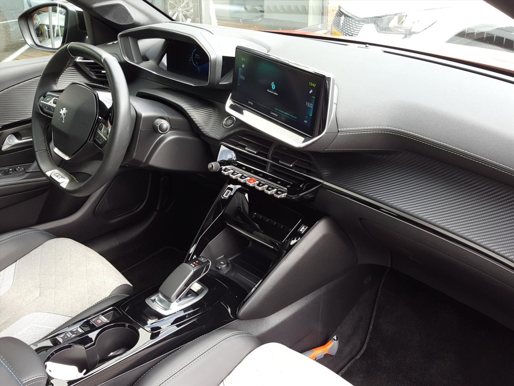 Peugeot 208 gt pack ev 50kwh 136pk/12%bytelling+btw | 3-fase navigatie | cr