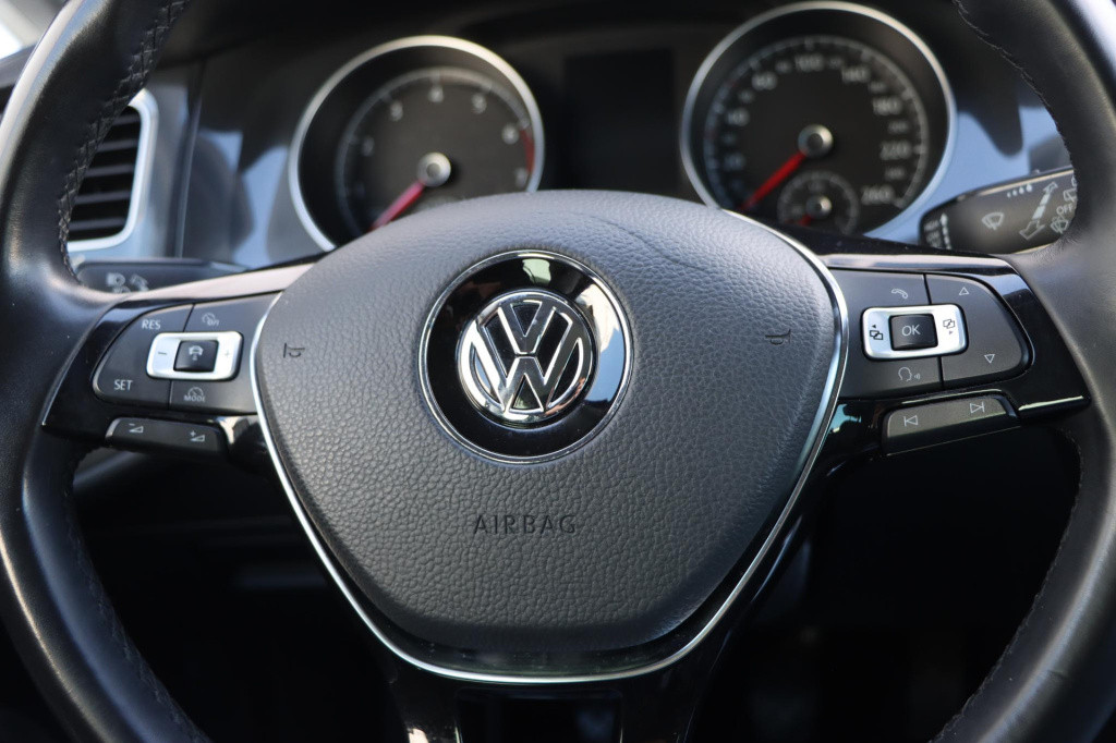 Volkswagen Golf 1.0 tsi comfortline business r 110pk