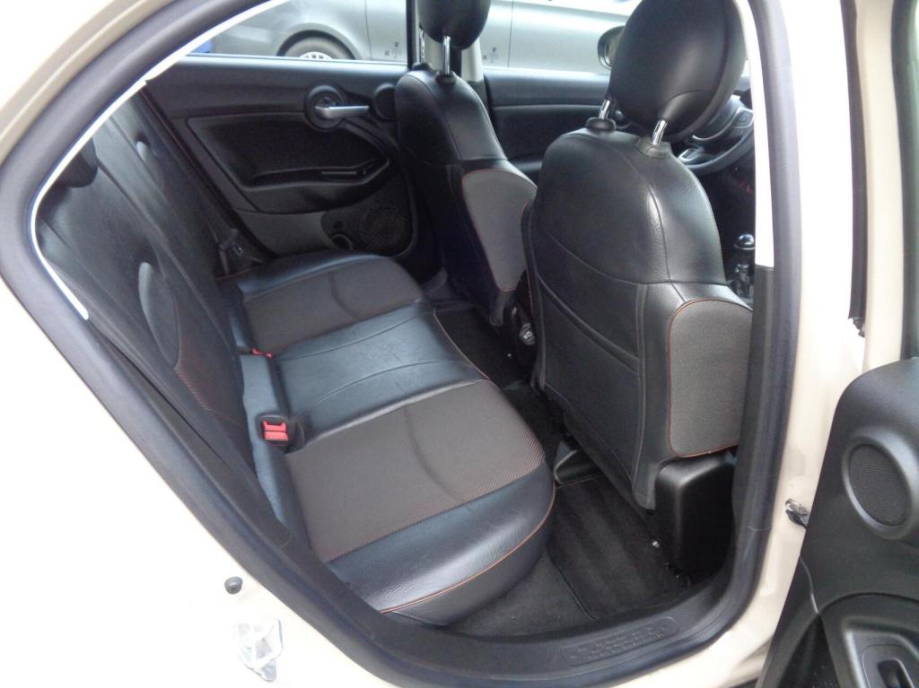 Fiat 500x 1.0 gse lounge/airco/key less/camera/pdc/lm velgen/1st eig/led