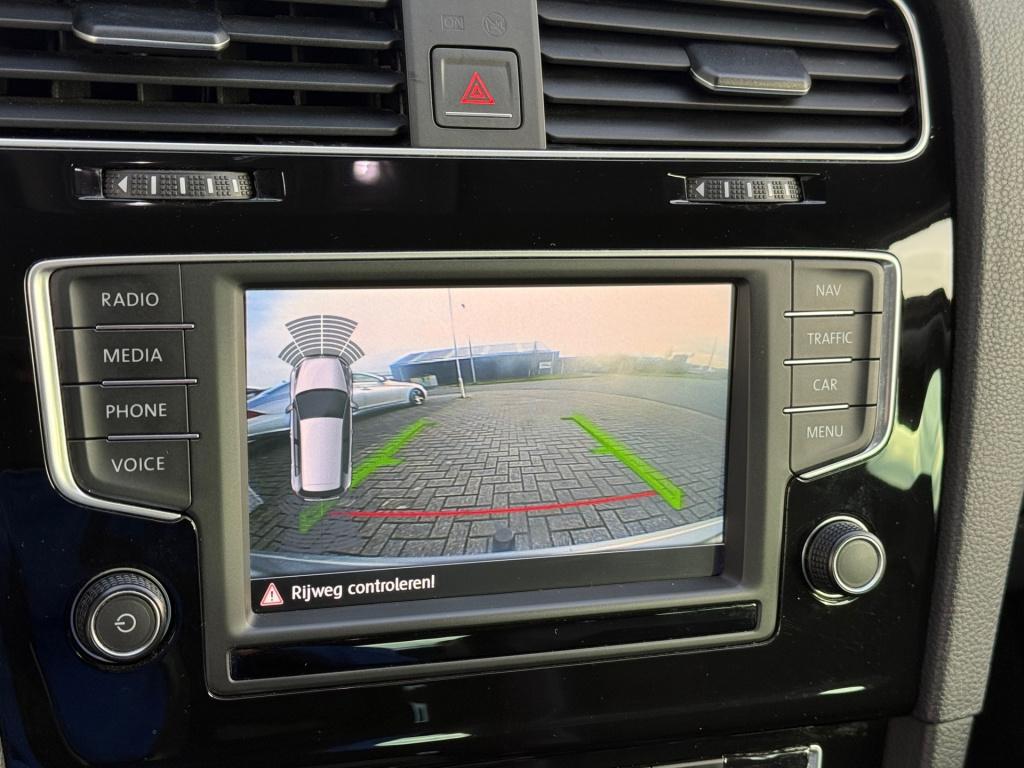 Volkswagen Golf 1.2 tsi connected series