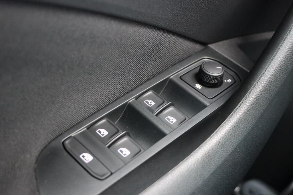 Skoda Scala 1.0 tsi sport business