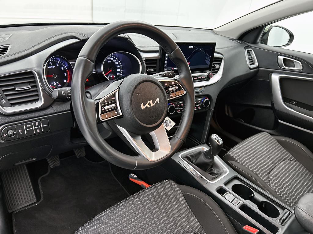 Kia Ceed Sportswagon 1.0 t-gdi dynamicline camera | climate control | navig