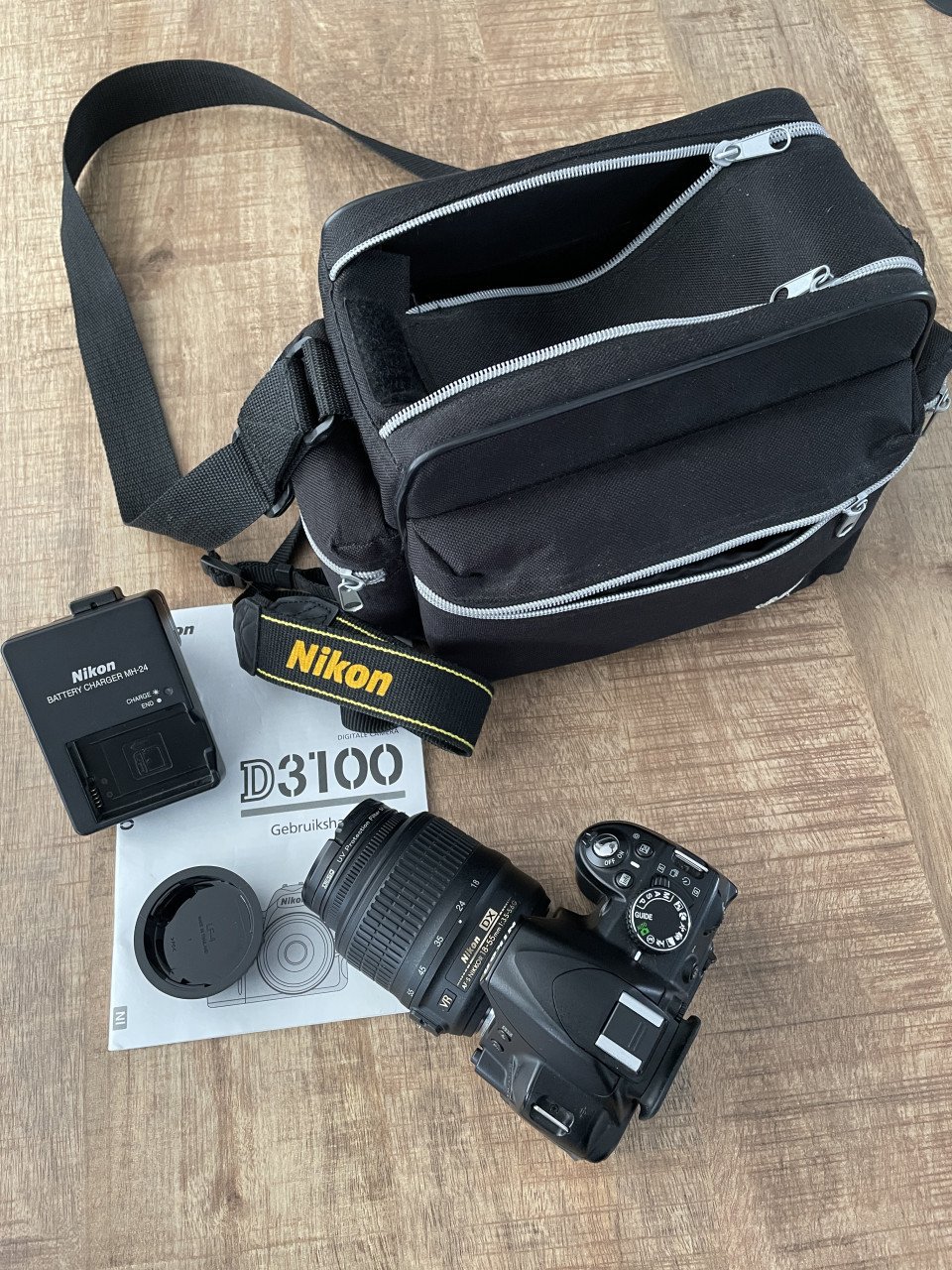 Nikon D3100 digitale camera