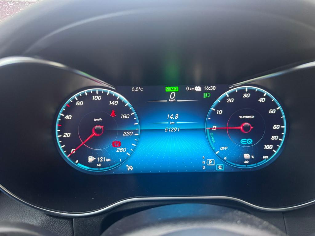 Mercedes-Benz Glc 300e 4matic business solution