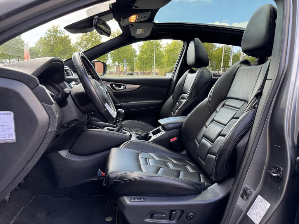 Nissan Qashqai 1.2 tekna + trekhaak, bose audio + nappa leder