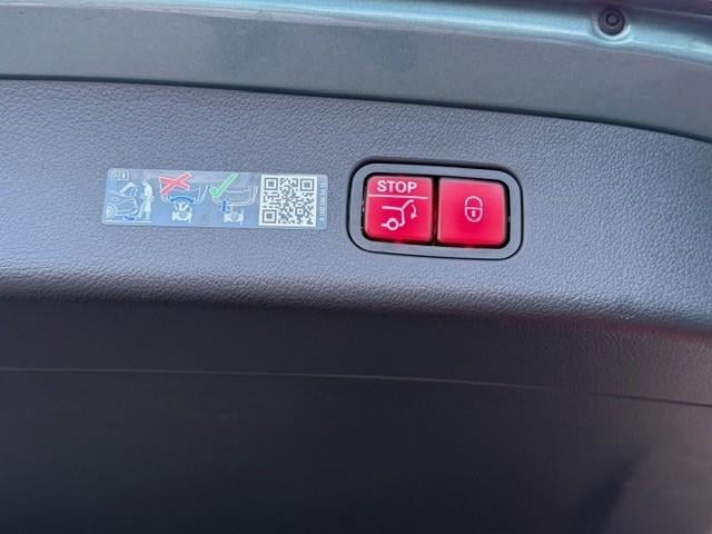 Mercedes-Benz Glc 300e 4matic amg line l airmatic l panoramadak l meesturen