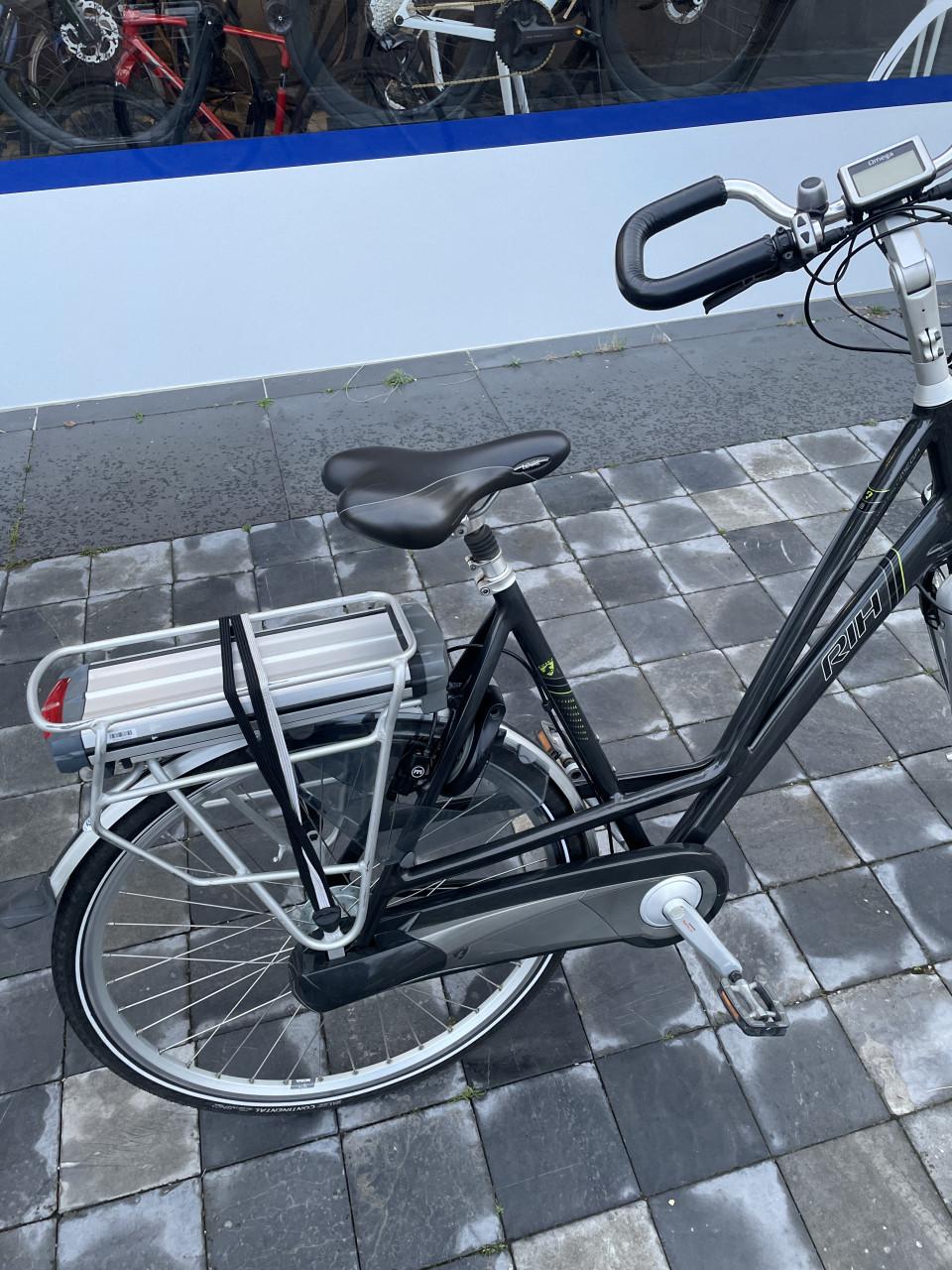 Rih Omega elektrische damesfiets nette staat !!!