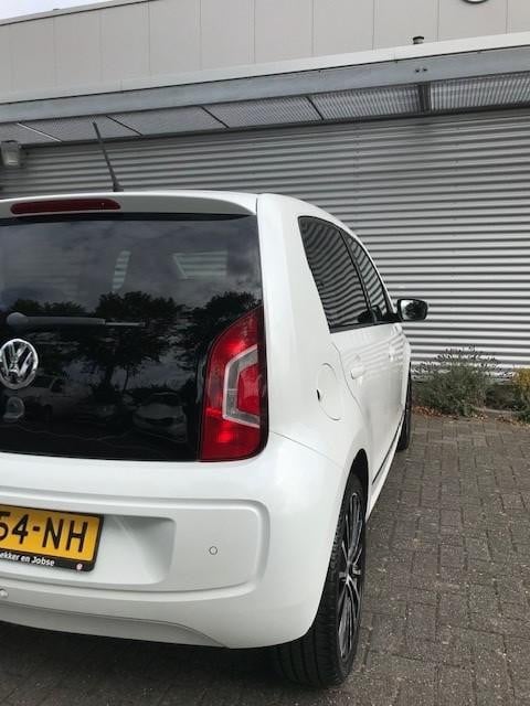 Volkswagen UP! 1.0 high up! volkswagen up