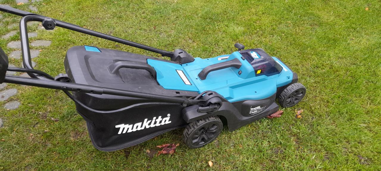 Grasmaaier makita 1 jaar oud