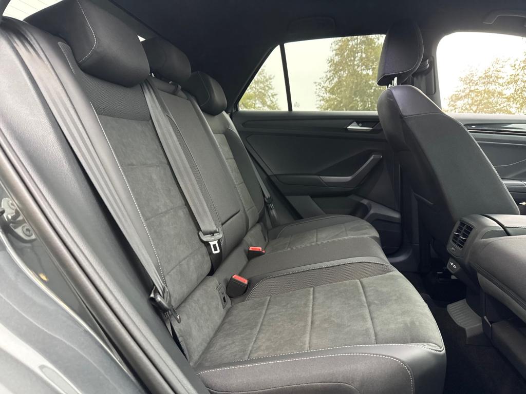 Volkswagen T-roc 1.5 tsi r-line edition * massage * carplay * trekhaak * ca