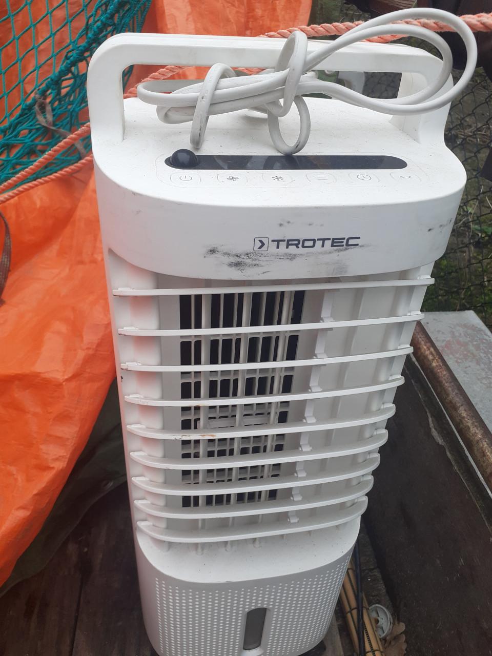 5 x VENTILATOR - Vintage verchroomd! & Rechte & Vierkante Ventilator