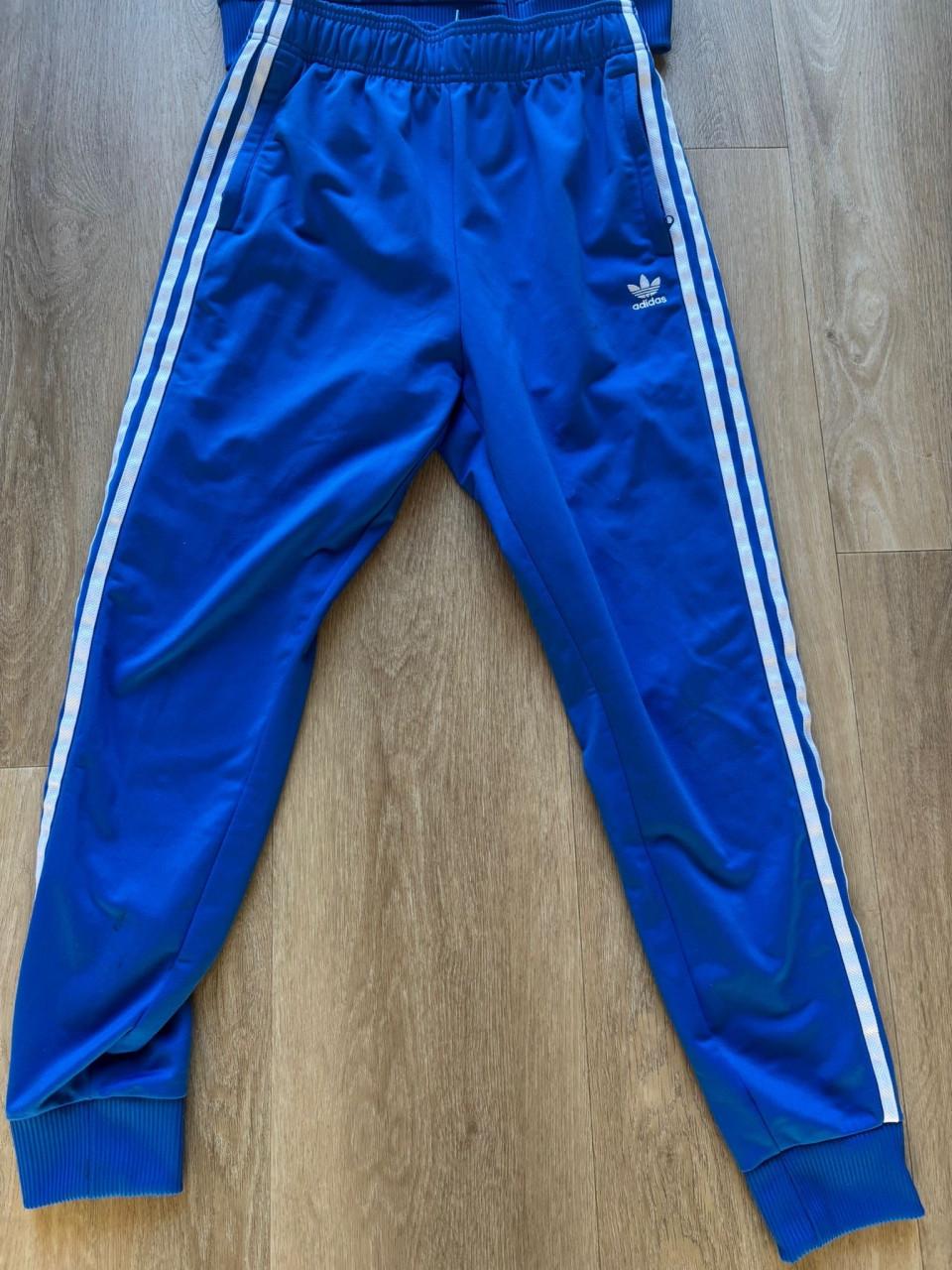 Asidas trainingspak 176