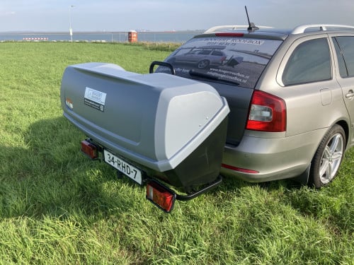 Trekhaakkoffer huren? Dakkoffer Verhuur Zeeland