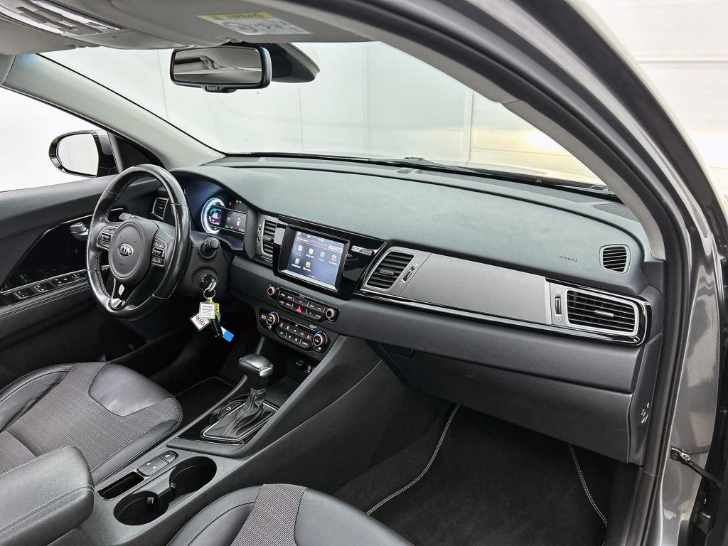 Kia Niro 1.6 gdi hybrid edition | trekhaak | stoel/stuurverwarming |