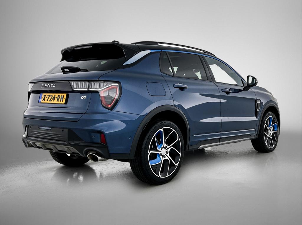 Lynk & Co 01 1.5 | panoramadak | 360 camera | apple carplay/android auto | 
