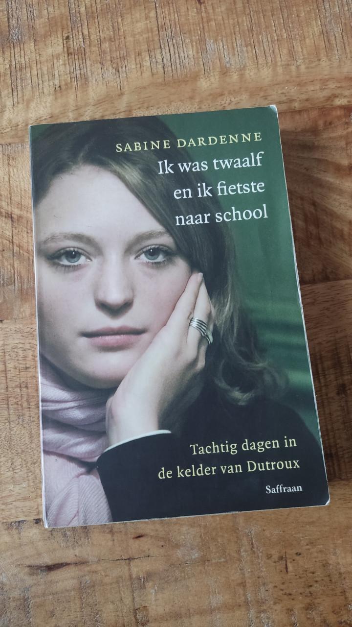 Ik was 12 en fietste naar school